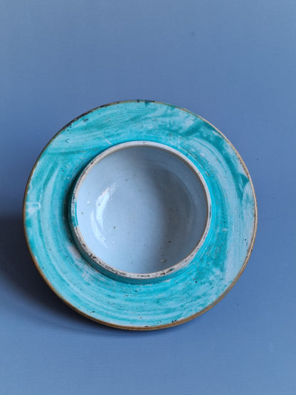 A Chinese porcelain lidded vase depicting the ‘Hundred Boys’ Dragon Festival — Tongzhi period (1862–1874)