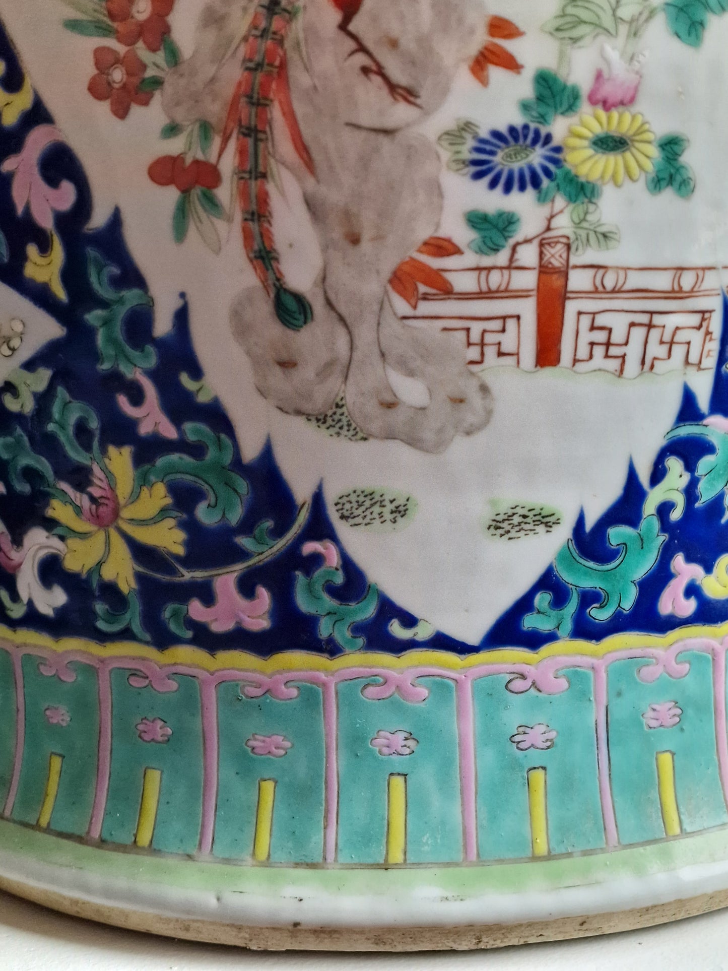 A large Chinese famille rose vase with lion-mask handles — early 19th century