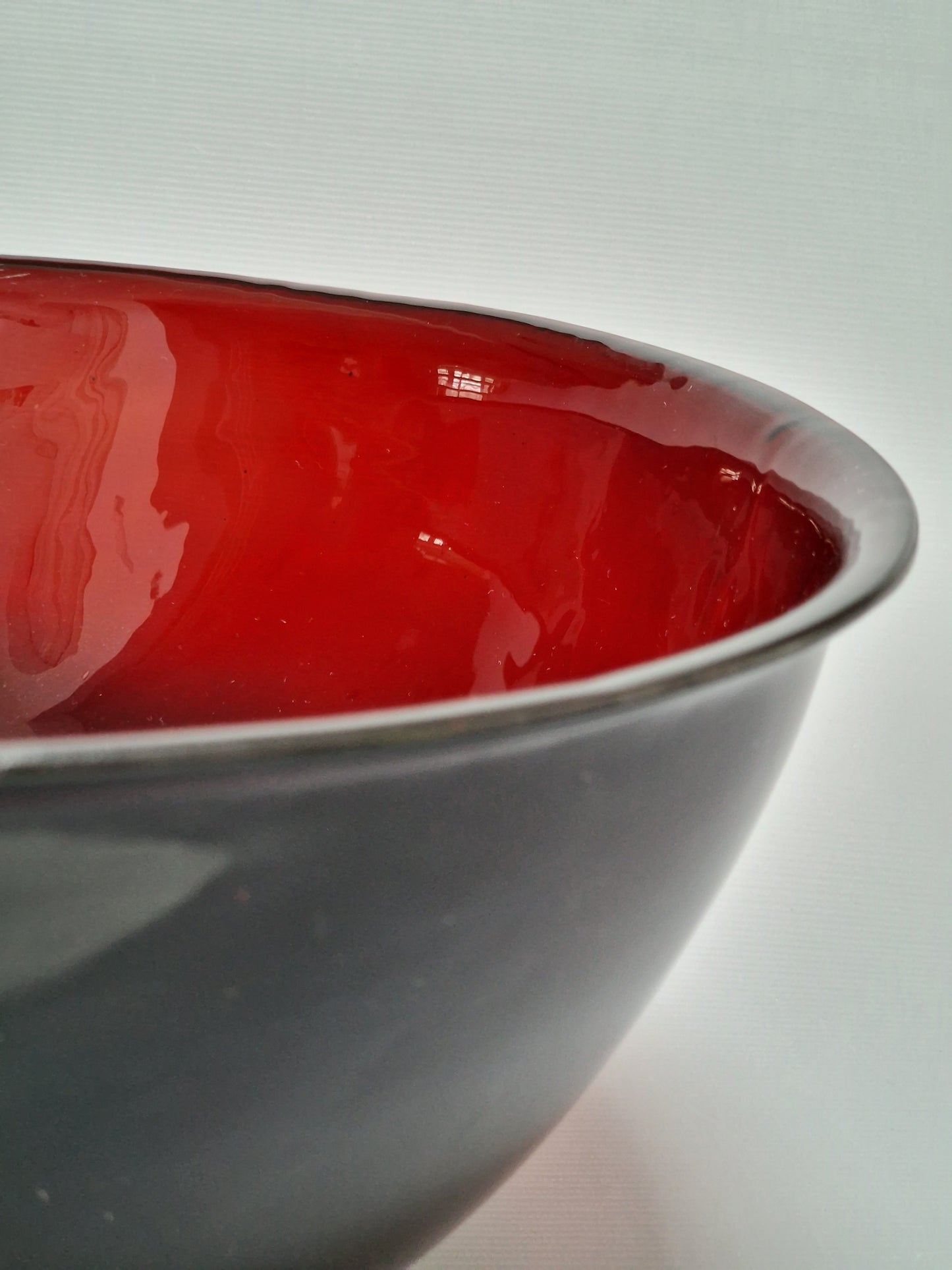 A substantial Chinese ruby-red Peking glass bowl — 19th/20th century