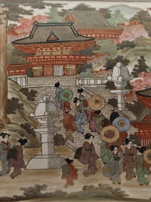 A large Japanese Satsuma vase decorated with figural scenes from court life, Meiji period (1868–1912)